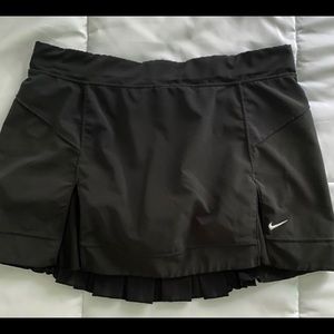 Black Nike Tennis Skirt🧚‍♀️